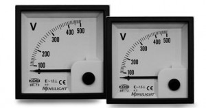 Voltímetro Analógico